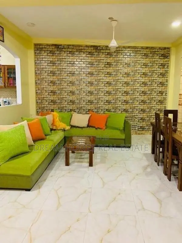 Luxury 5 Bed House (can Be Used Separate 2 Units )-Pepiliyana