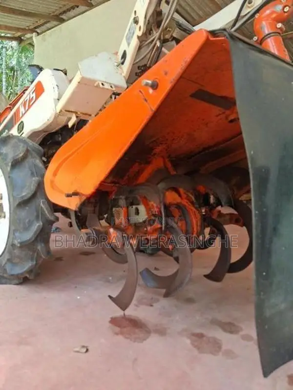 Kubota K75 2012