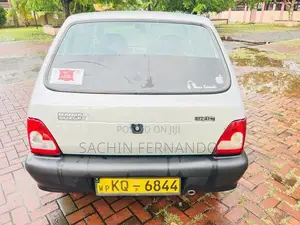 Maruti Suzuki 800 2011
