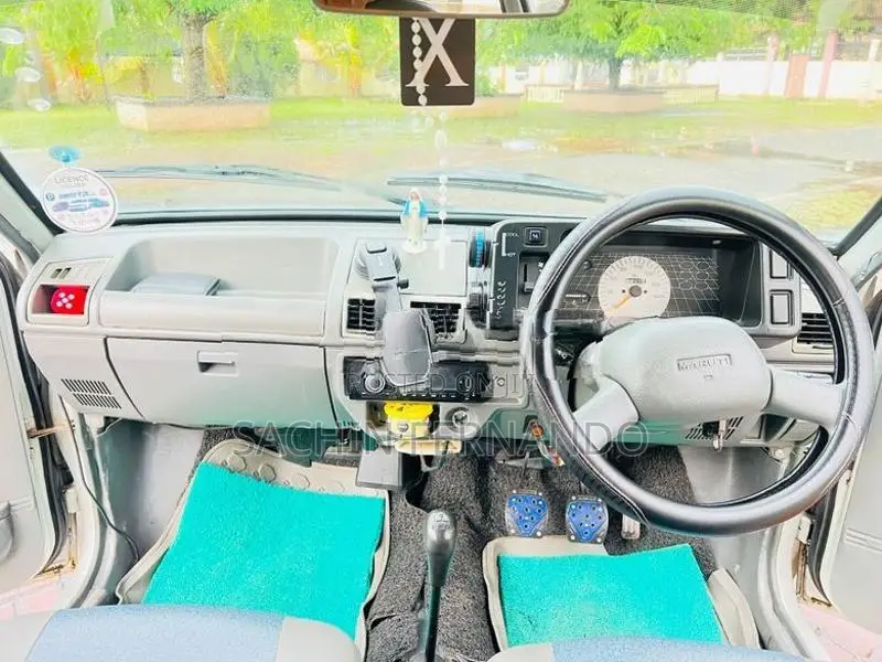 Maruti Suzuki 800 2011