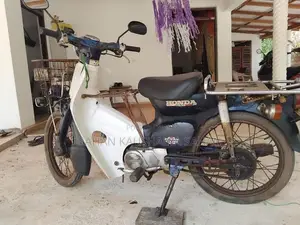 Honda Super Club 2004