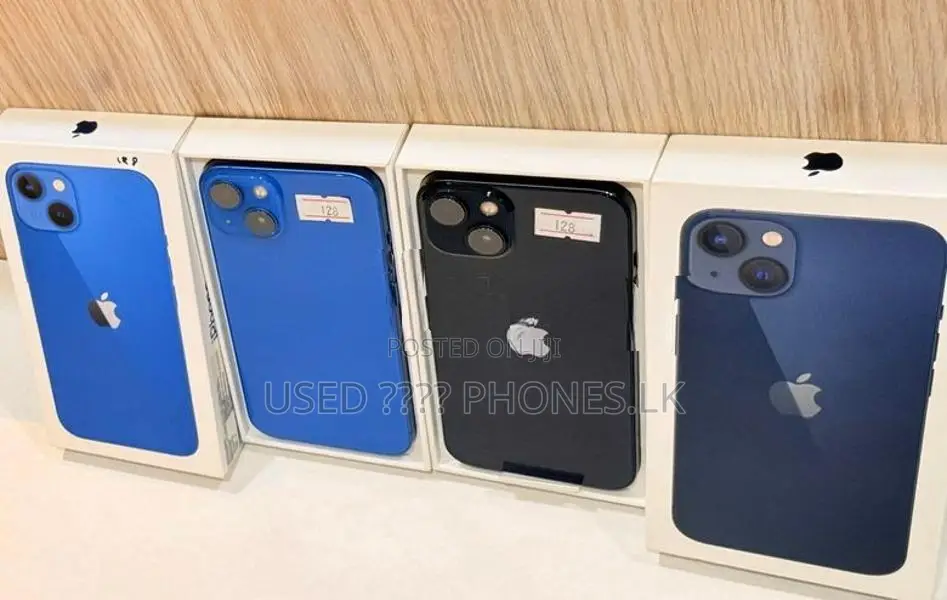 Apple iPhone 13 (Used)