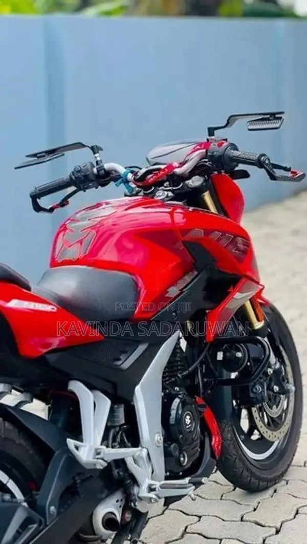 Bajaj Pulsar N160 2025