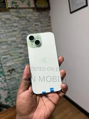 Apple iPhone 15 256GB (Used)