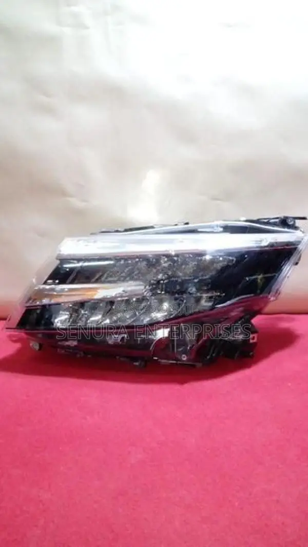Toyota Roomy M900 Head Light Lh