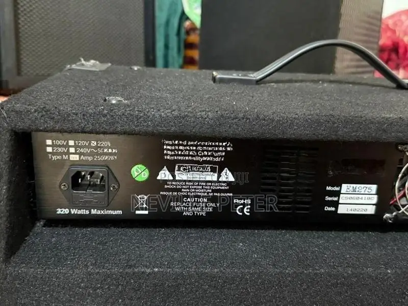 Bass Guitar Back Amplifier