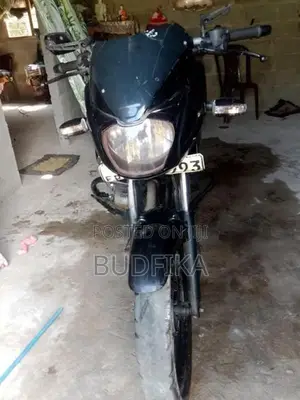 Bajaj Pulsar 150 2016