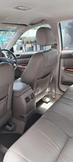 Toyota Camry 2004