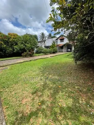House for Sale in Battaramulla, Koswatte
