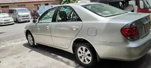 Toyota Camry 2004