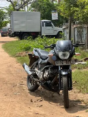 Bajaj Pulsar 150 2015