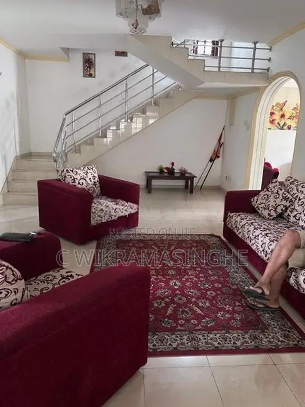 House for Sale in Battaramulla, Koswatte