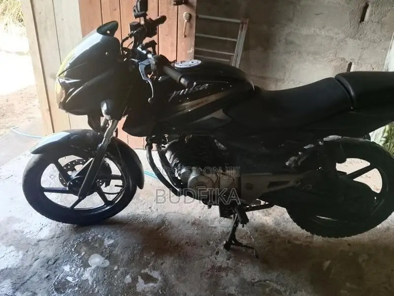 Bajaj Pulsar 150 2016