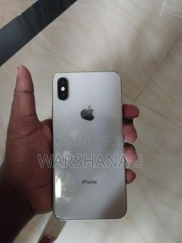 Apple iPhone X (Used)