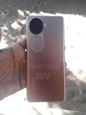 Vivo V40e (Used)