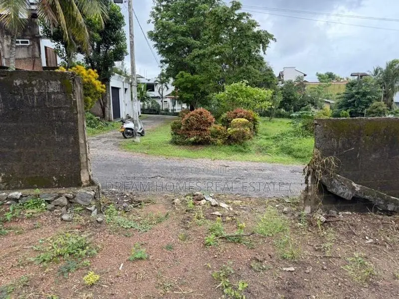 Prime Residential Land for Sale in Araliya Uyana, Depanama