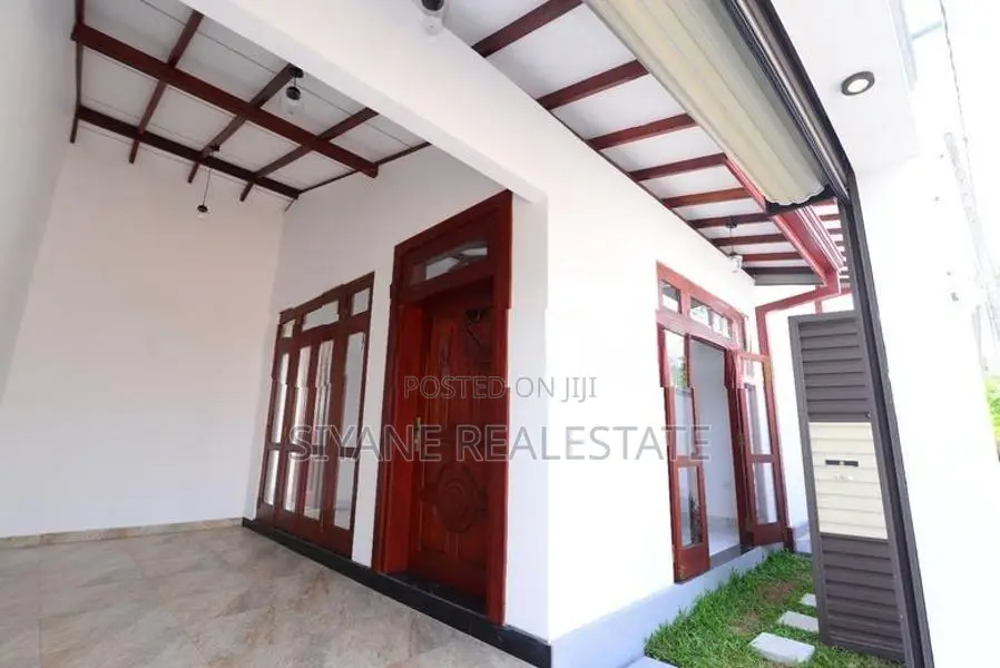Brand New House for Sale in Polgasowita