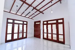 Brand New Modern Luxury House for Sale in Kahathuduwa