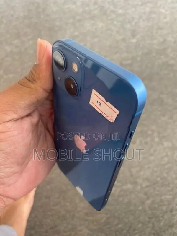 Apple iPhone 13 128GB (Used)