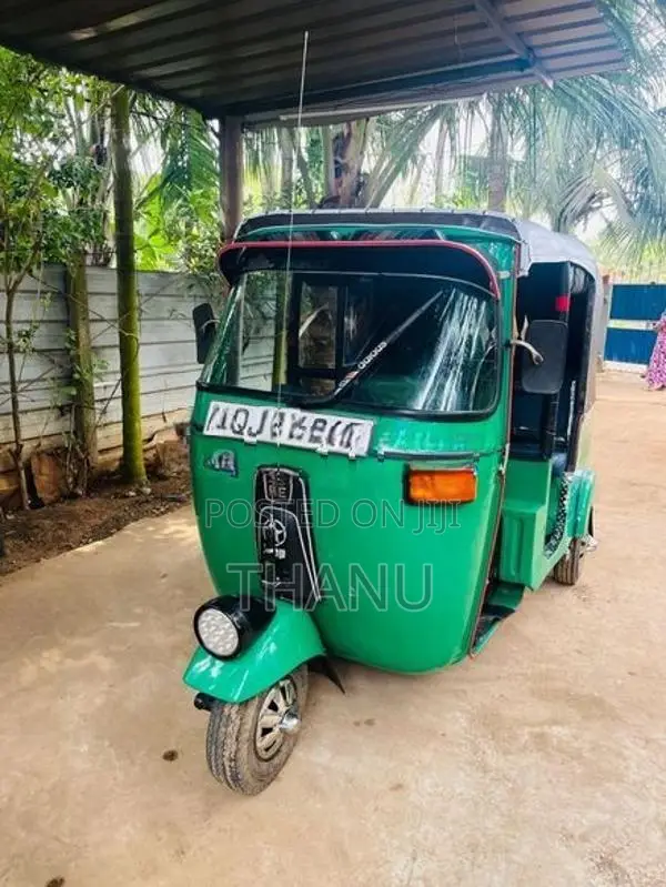 Bajaj RE 2007