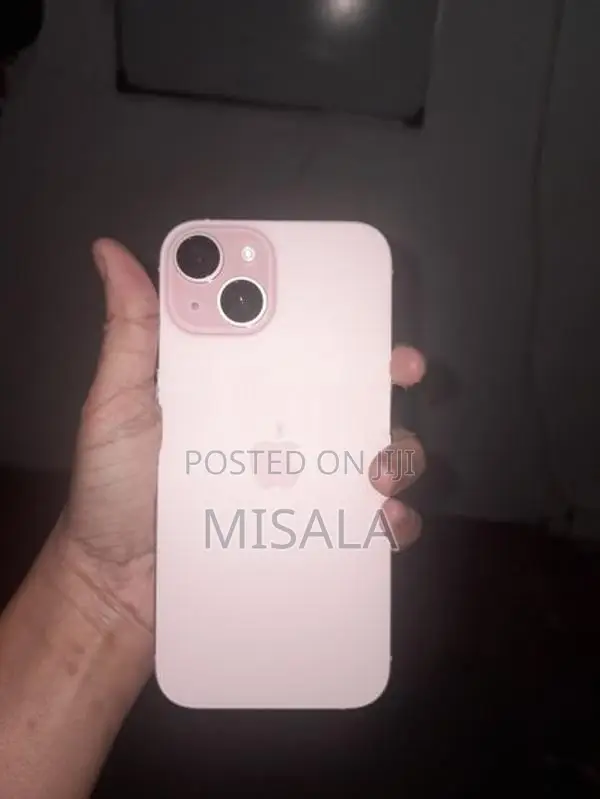 Apple iPhone 15 (Used)