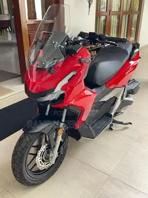 Honda ADV 160 2025