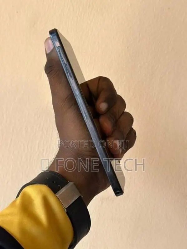 Oppo A3 Pro 5g 8GB 128GB (Used)