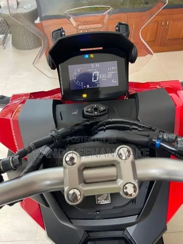 Honda ADV 160 2025
