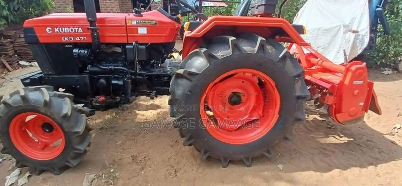 Kubota E 2025