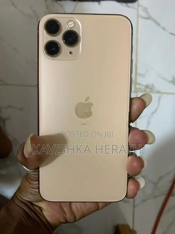 Apple iPhone 11 Pro 256GB (Used)