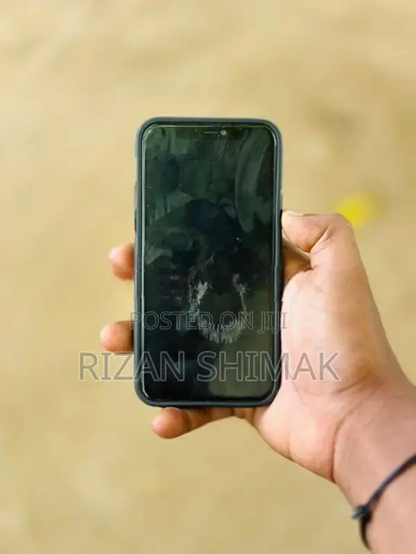 Apple iPhone 11 Pro (Used)