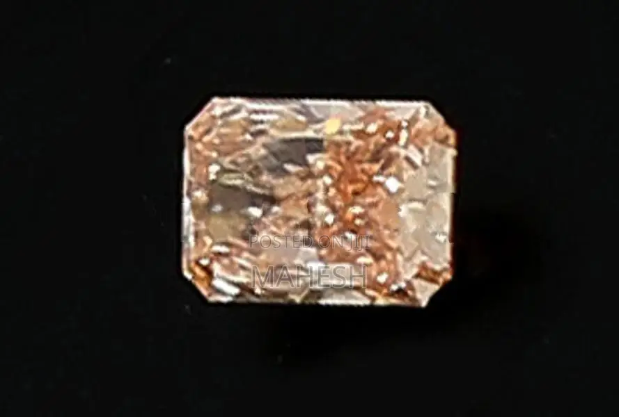 Lab Grown Diamond Vivid Pink