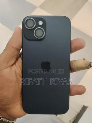 Apple iPhone 15 (Used)