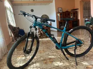 Trek Marlin 5 Bicycle MTB