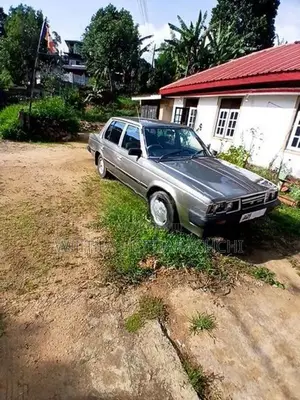 Toyota Corona 1987