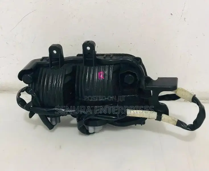 Daihatsu Cast La250 S Rear Bmper Signal Lamp Rh