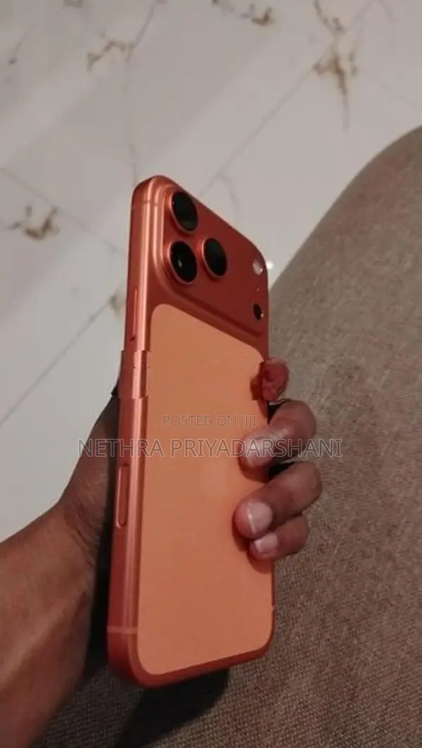 Apple iPhone 17 Pro Max (Used)