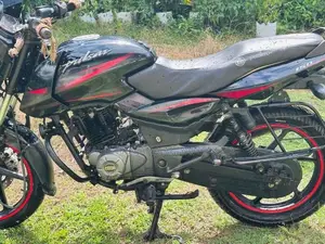 Bajaj Pulsar 150 2017