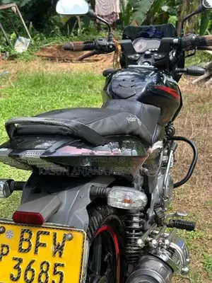 Bajaj Pulsar 150 2017