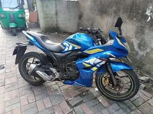 Suzuki Gixxer SF 2017 2016