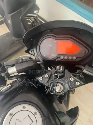 Bajaj Pulsar 150 2015