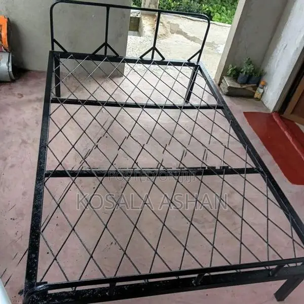 ඩබල් යකඩ ඇදක්