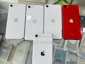 Apple iPhone SE 2 128GB Fullset (Used)