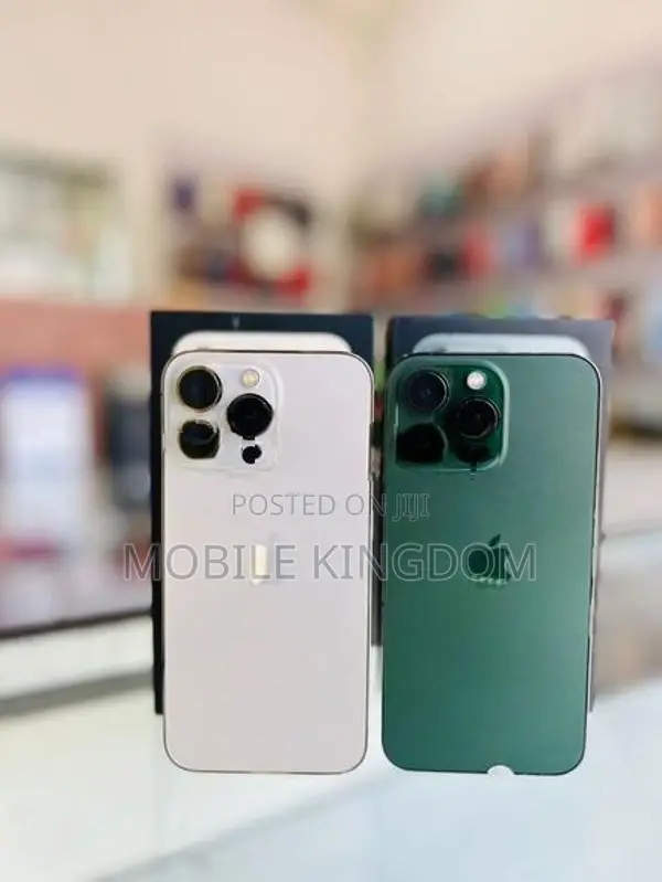 Apple iPhone 13 Pro 256GB Gold Fullset (Used)