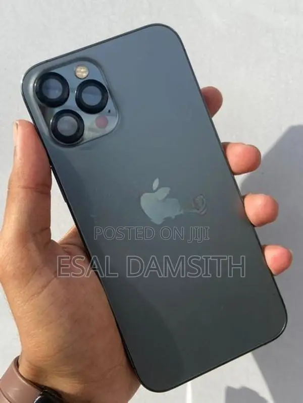 Apple iPhone 12 Pro Max (Used)