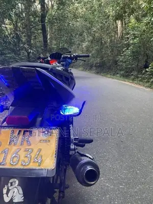 Bajaj Pulsar 180 2011