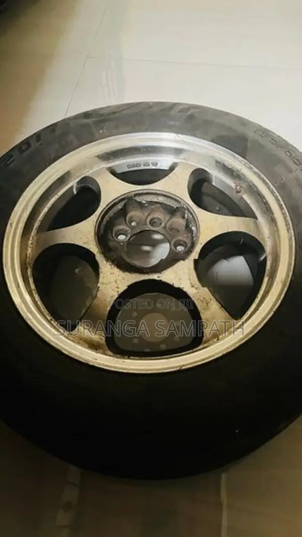 Alloywheel 15 Rim size