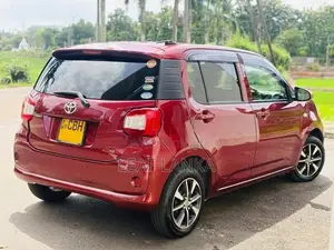 Toyota Passo 2016