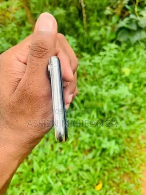 Apple iPhone XS (Used)