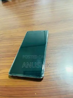 Samsung Galaxy S10 5G 8GB 256GB (Used)